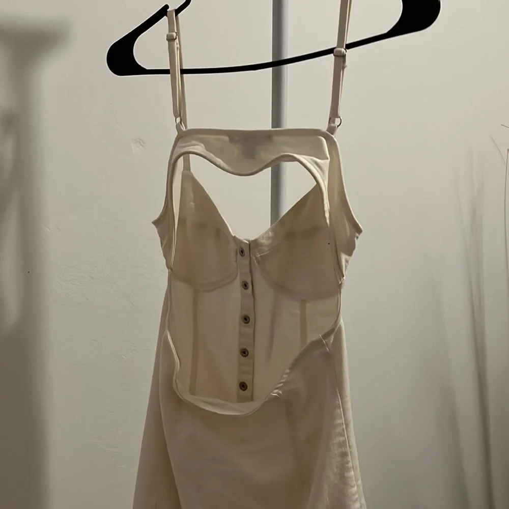 Forever 21 White mini dress - Picture 3 of 3